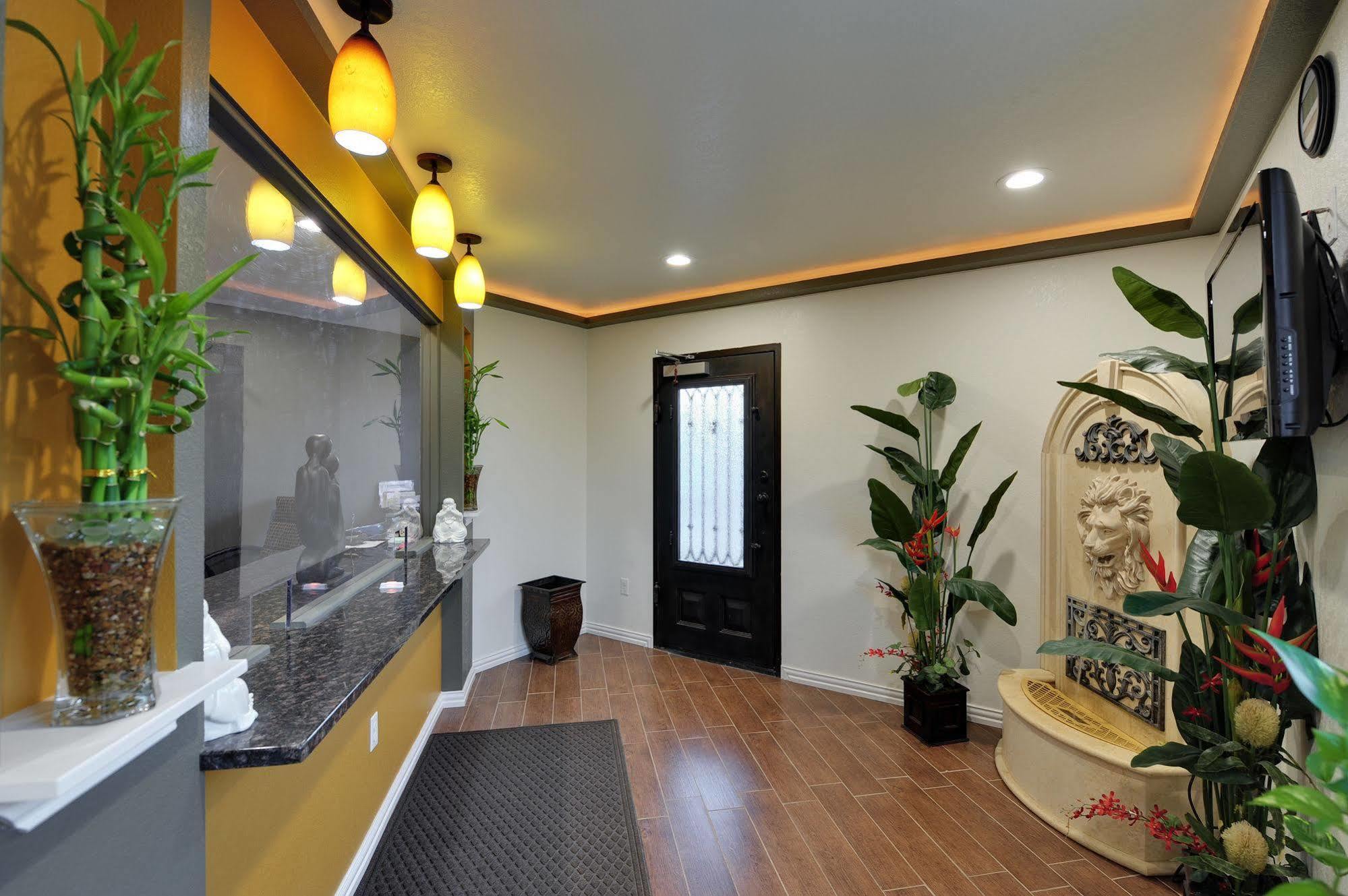 Romantic Inn & Suites ดัลลัส ภายนอก รูปภาพ