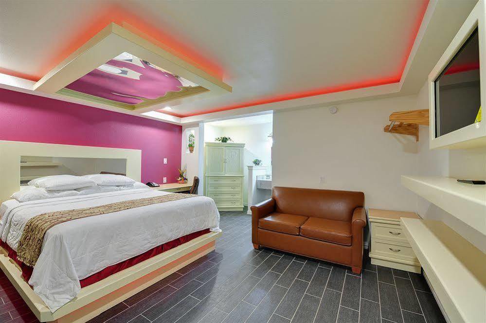 Romantic Inn & Suites ดัลลัส ภายนอก รูปภาพ